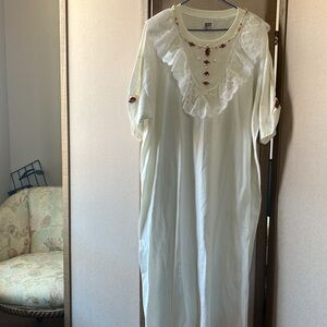 Decorative White swimsuit coverup osfm